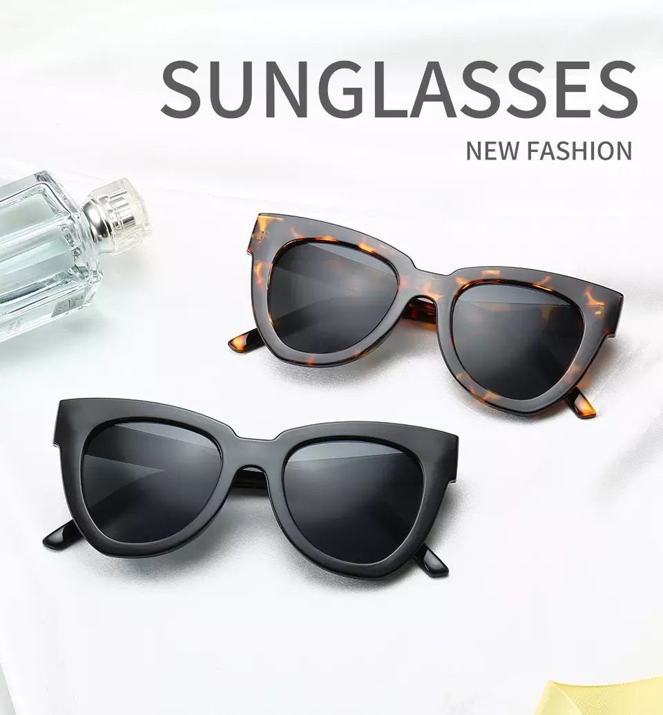 The Siren |Oversized Cat-Eye PC Sunglasses
