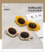 Aura |Fashion Oval PC Sunglasses
