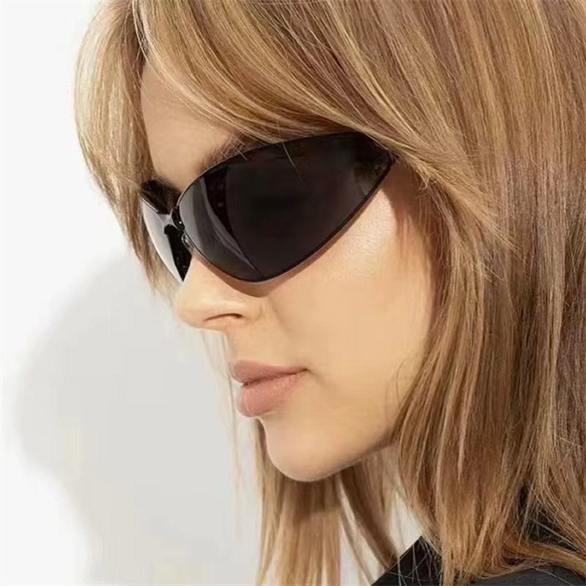 Nova | Classic Cat-Eye Metal Sunglasses