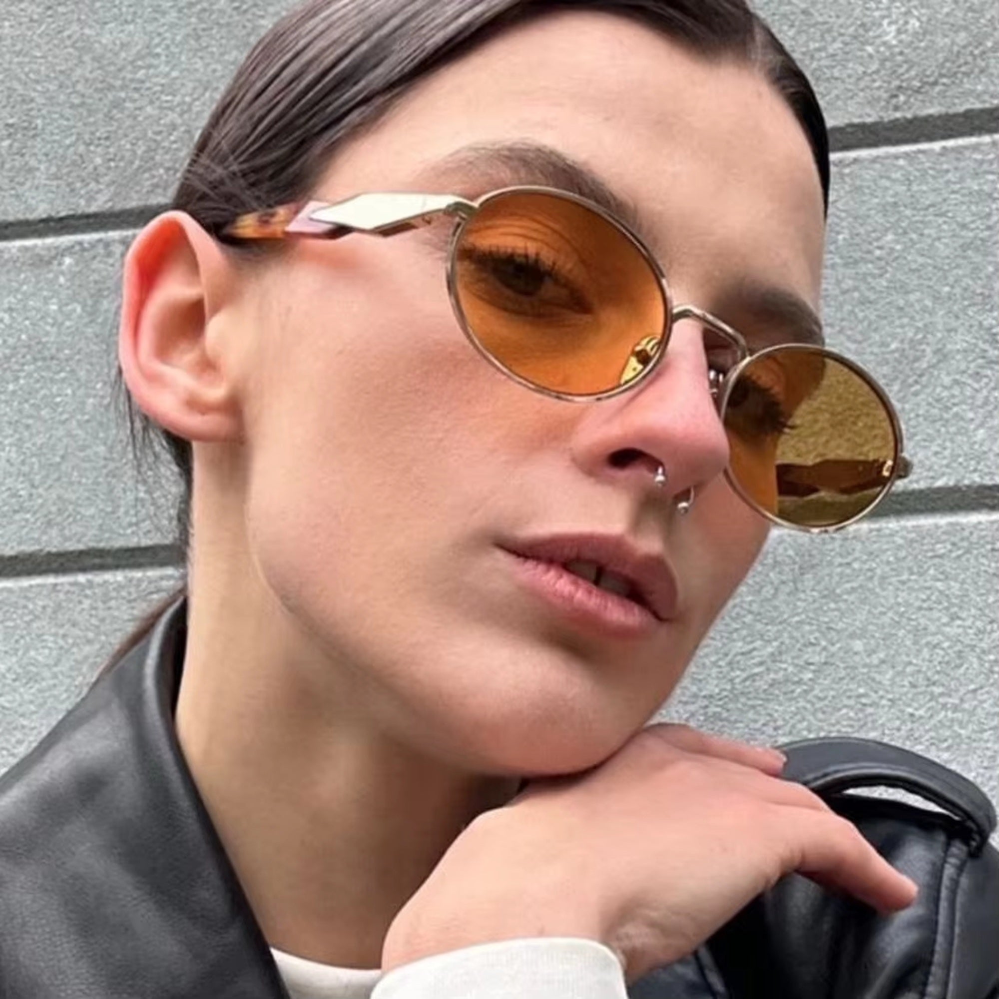 Continuum |Classic Oval Metal Sunglasses