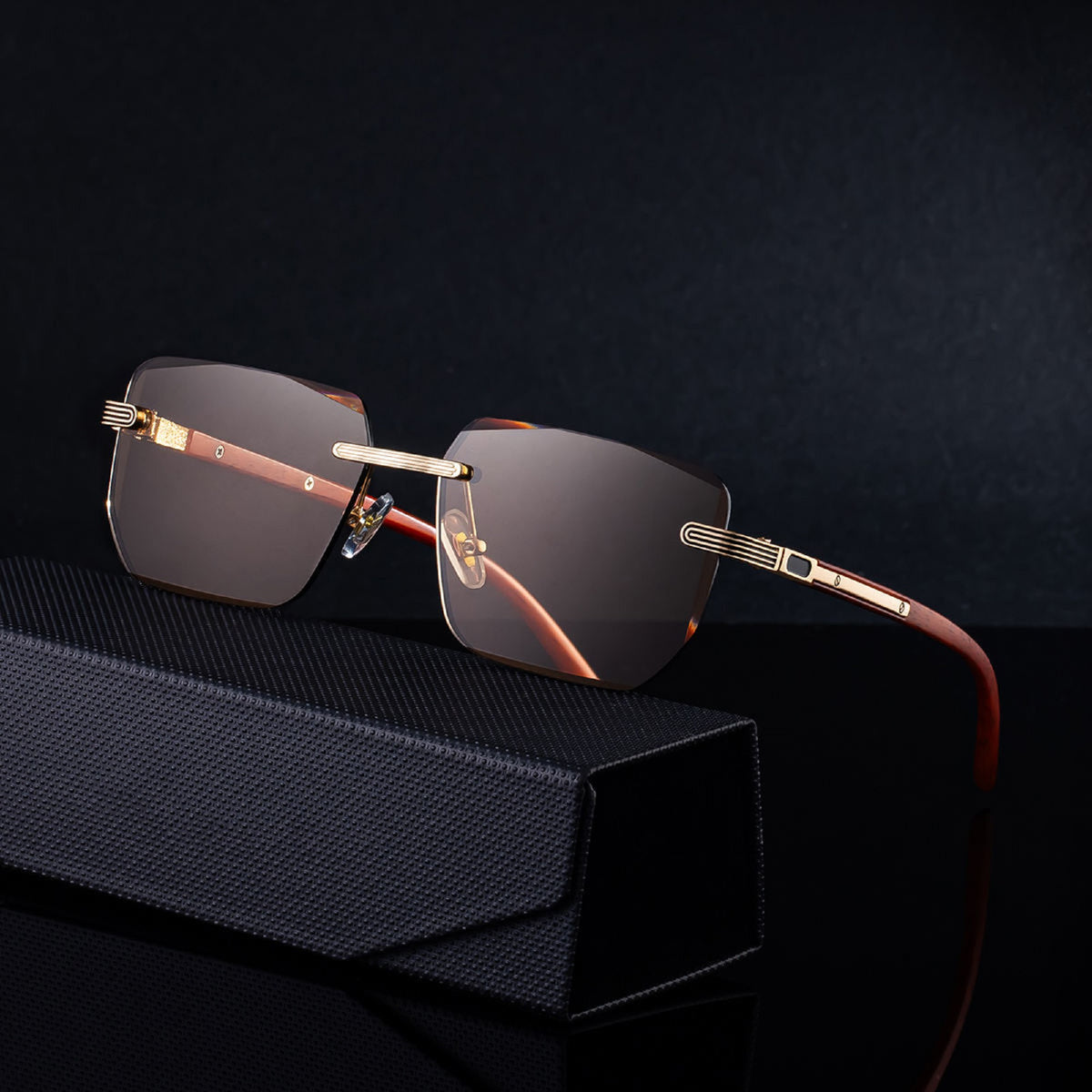 Shift Sora | Photochromic Rectangle Rimless Sunglasses