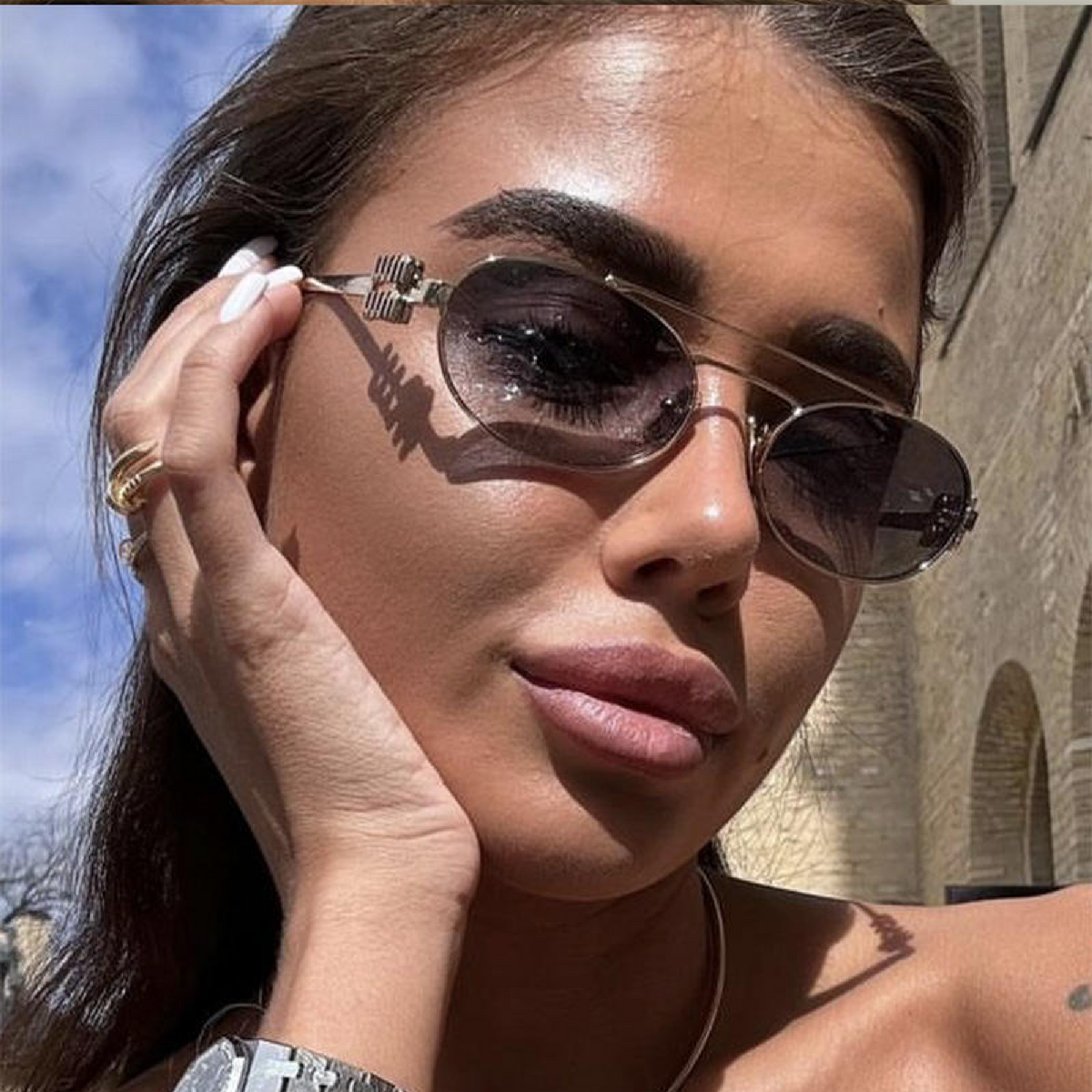 Volt | Classic Oval Metal Sunglasses